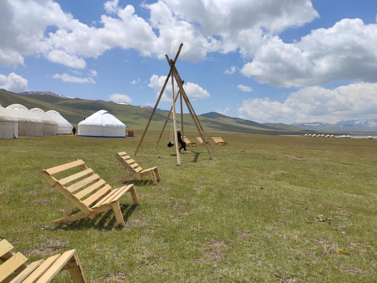 Yurt Camp Ali-Nur At Lake Song-Kol Юрточный Лагерь Али-Нур Озеро Сон-Куль Сон-Куль Кыргызстан Нарын Kyrgyzstan Naryn 외부 사진