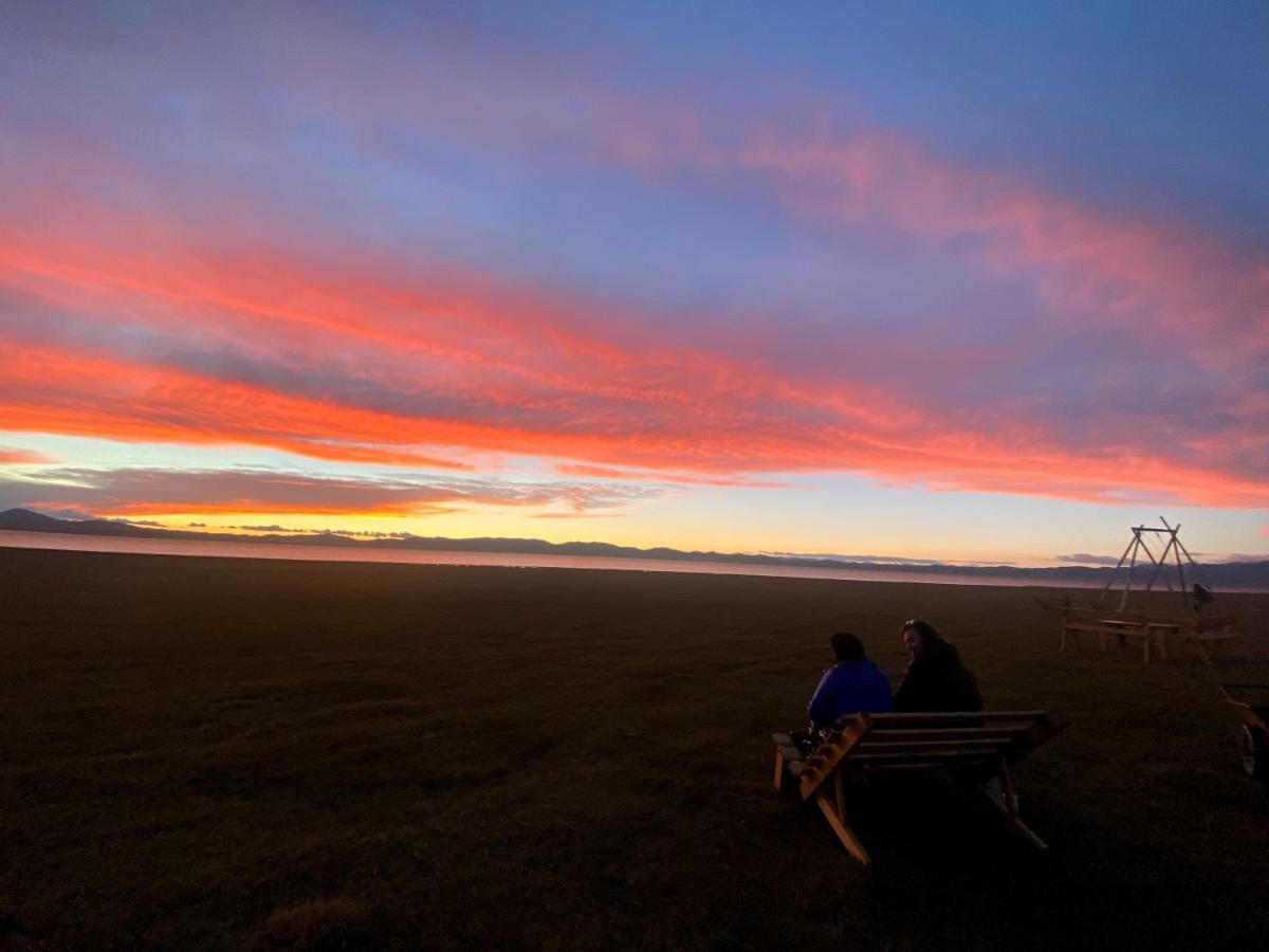 Yurt Camp Ali-Nur At Lake Song-Kol Юрточный Лагерь Али-Нур Озеро Сон-Куль Сон-Куль Кыргызстан Нарын Kyrgyzstan Naryn 외부 사진