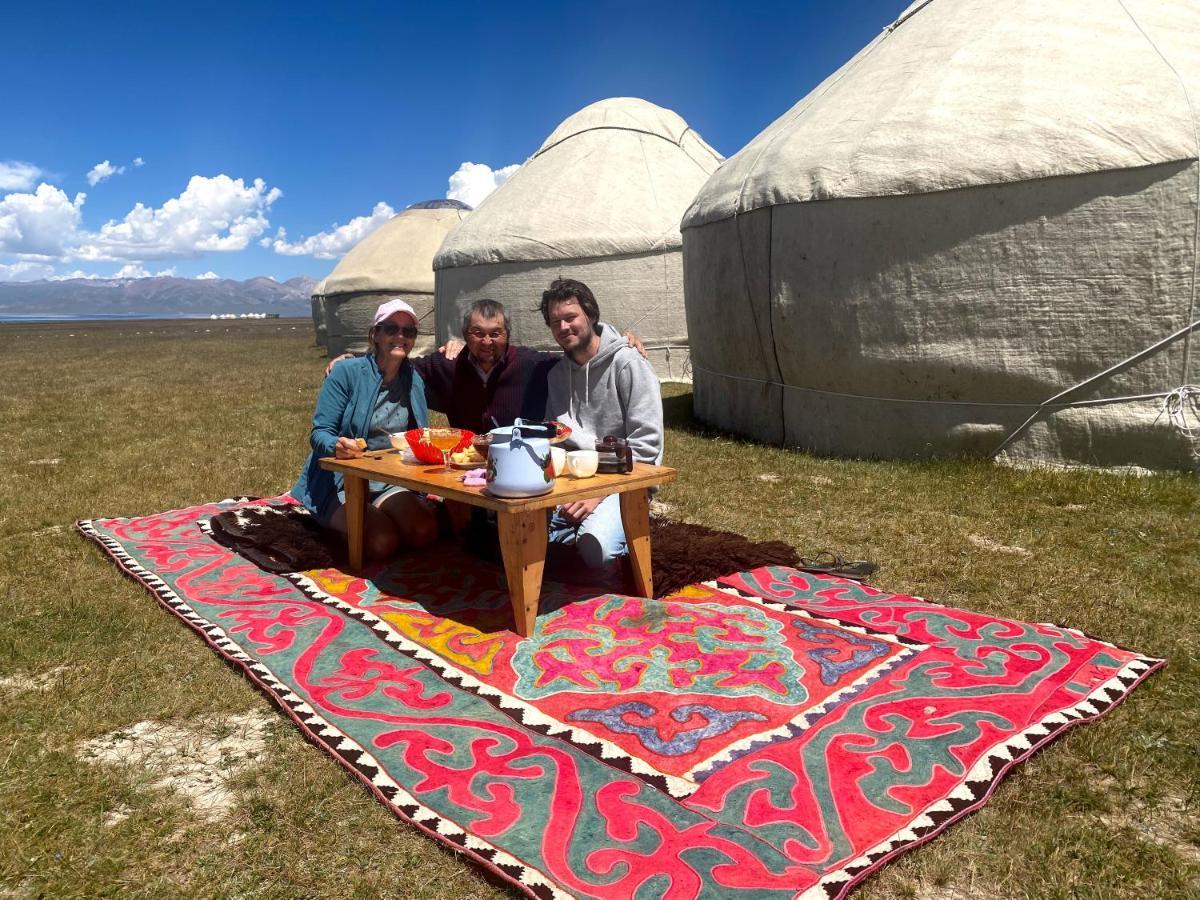 Yurt Camp Ali-Nur At Lake Song-Kol Юрточный Лагерь Али-Нур Озеро Сон-Куль Сон-Куль Кыргызстан Нарын Kyrgyzstan Naryn 외부 사진