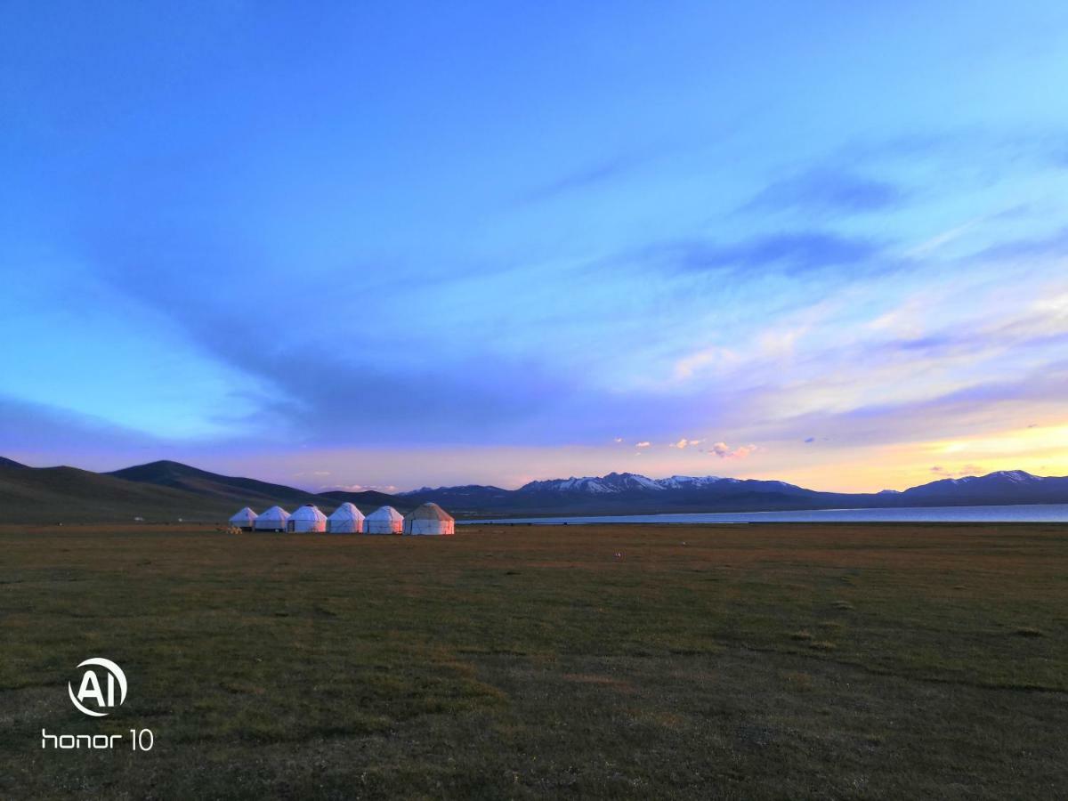 Yurt Camp Ali-Nur At Lake Song-Kol Юрточный Лагерь Али-Нур Озеро Сон-Куль Сон-Куль Кыргызстан Нарын Kyrgyzstan Naryn 외부 사진